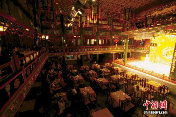 重庆美女的温柔,都在这一指间! 重庆美女的温柔,都在这一指间!